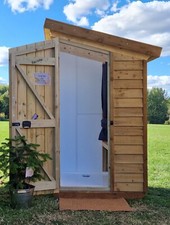 THE RAIN CLOSET Portable